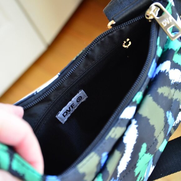 Diane von Furstenberg DVF for Target - Zebra Green Utility Crossbody Bag - Picture 10 of 10